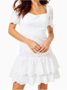 Lilly Pulitzer NWT Bonni Eyelet Tiered Jumbo Bouquet Mini Dress Sz 4 Graduation